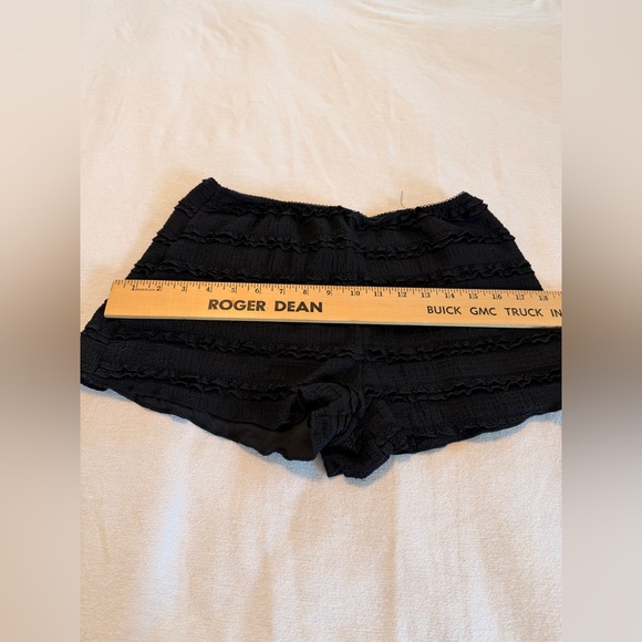 Women's Black Ruffled Y2K Lace Frilly Ruffle Shorts - Picture 4 of 6